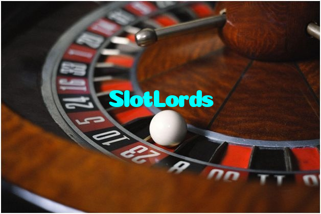 SlotLords casino presented on mobile device in Pakistan with slots and live games